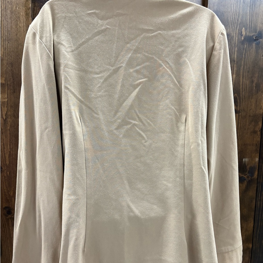 Chic Tan Button-Down Women's Jacket - image 4